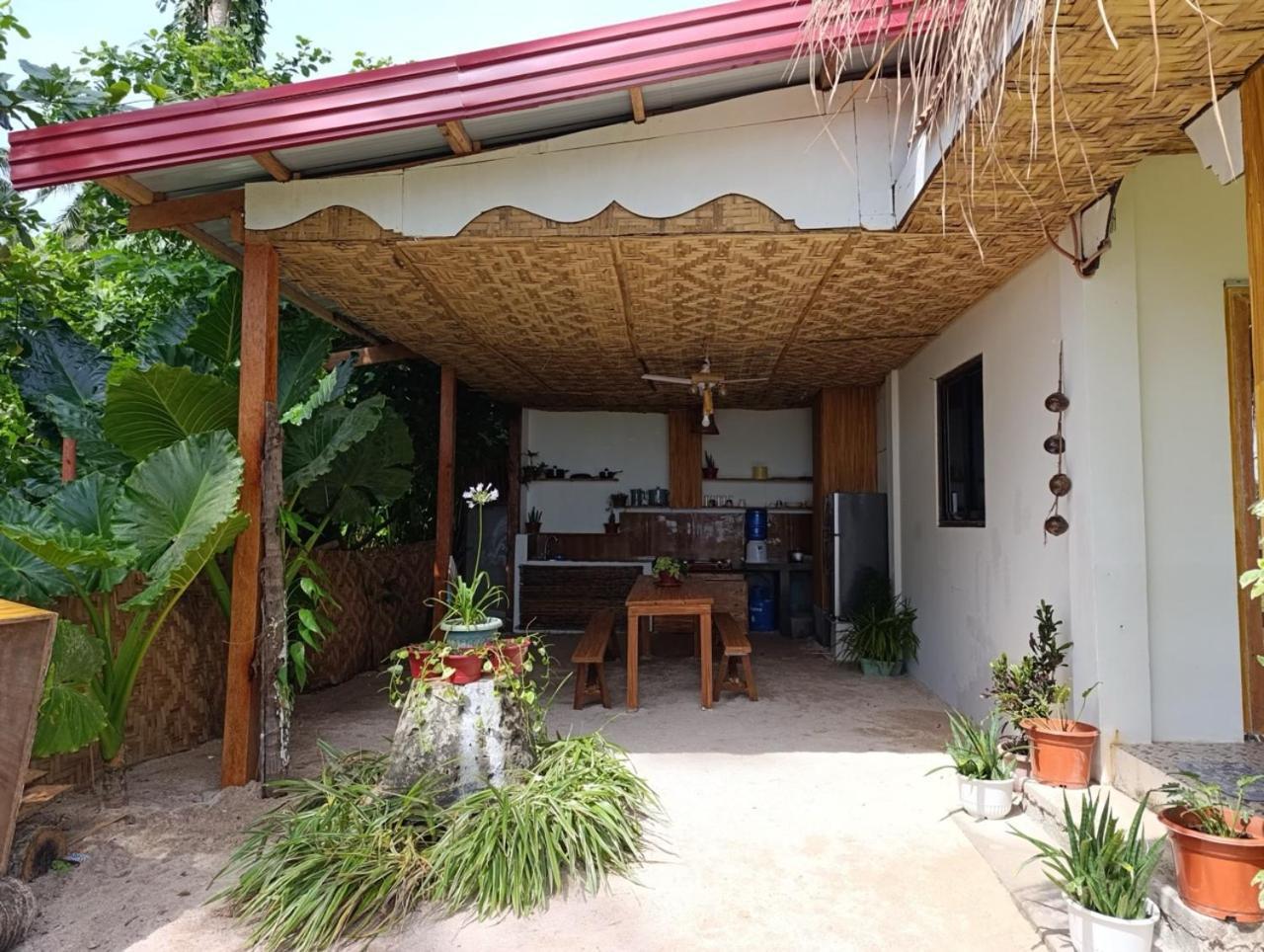 Helmina'S Villas 제너럴 루나 외부 사진